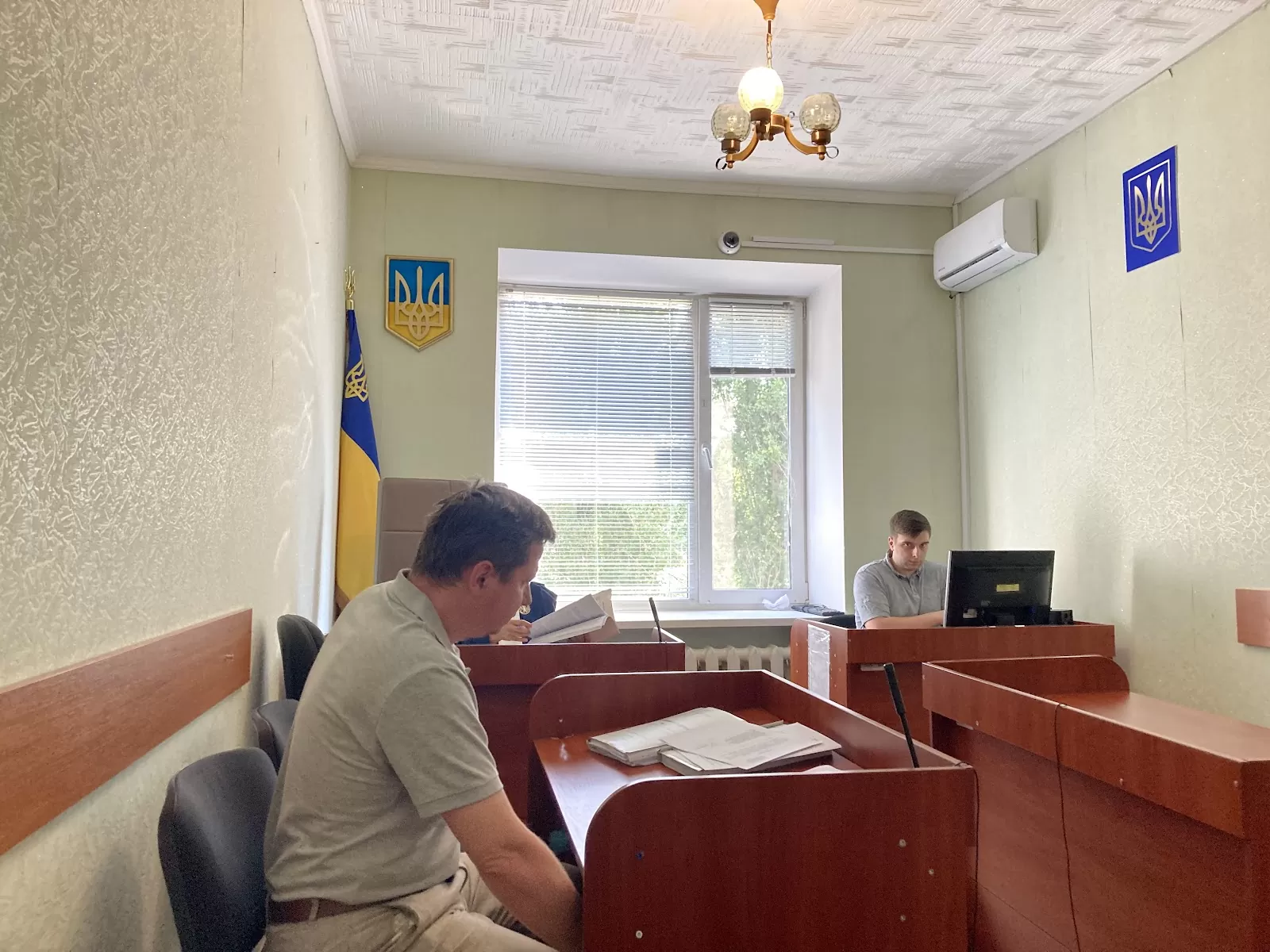 «Стріляв, щоб залякати та пограбувати»: у Броварах заочно судять військовослужбовця рф Кузбармакова