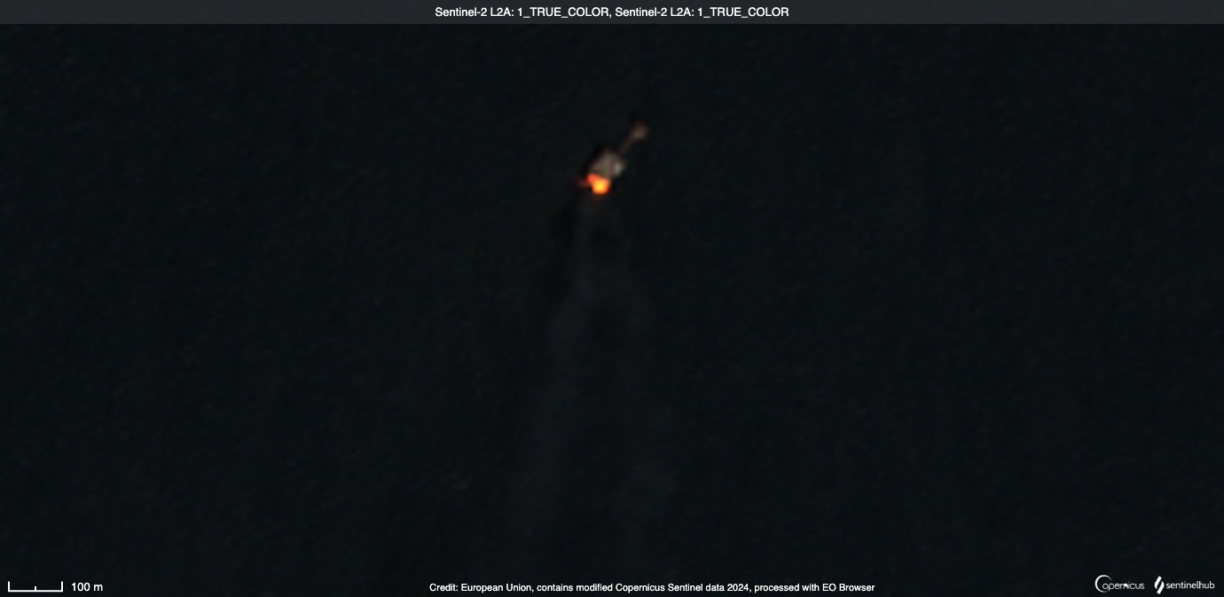 Watchers вдалось підтвердити ураження газової вишки у Чорному морі супутниковими знімками Watchers вдалось підтвердити ураження газової вишки у Чорному морі супутниковими знімками