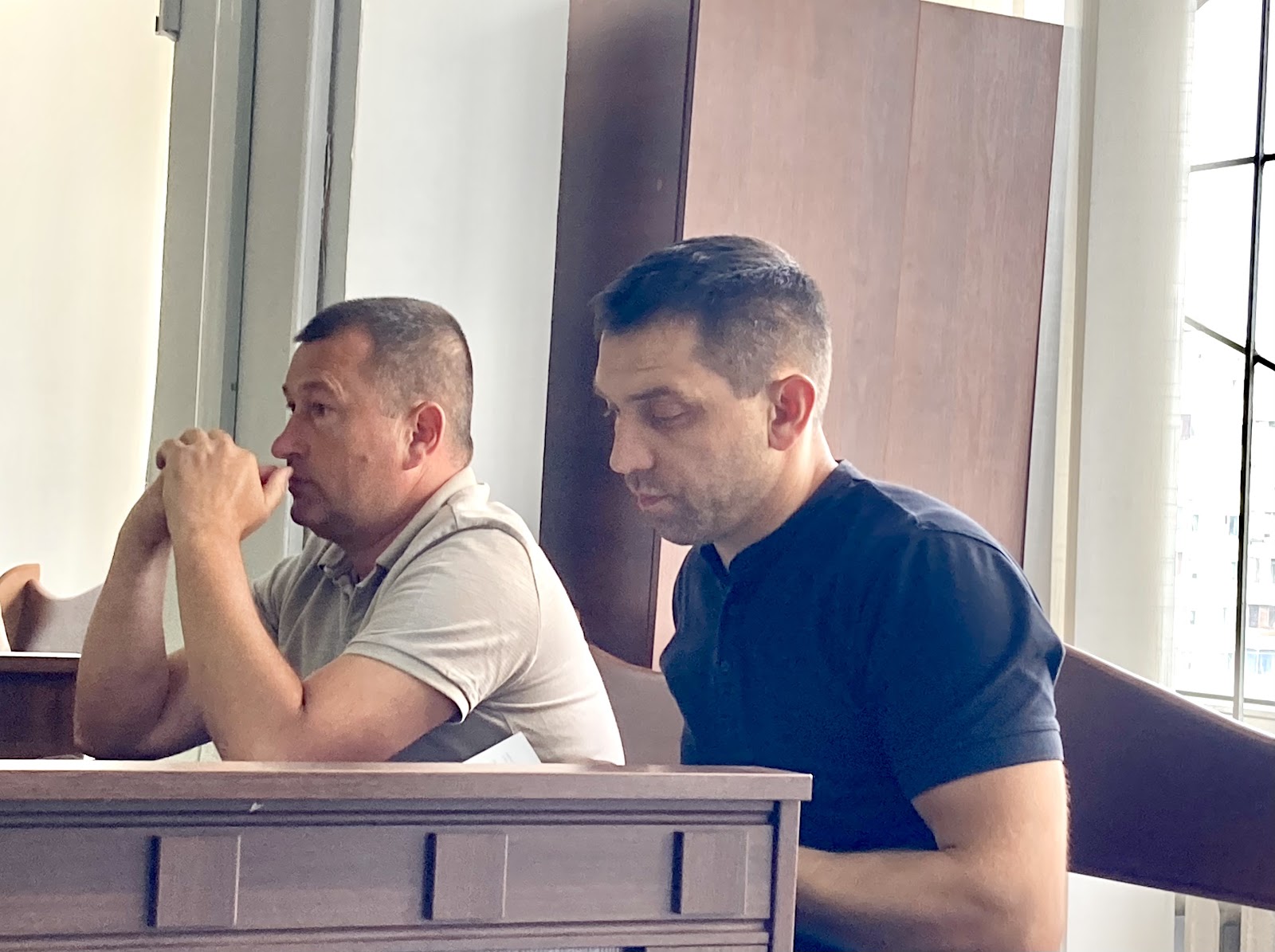 Уникнув покарання слідчий Бондюк, який доклався до арештів випадкових громадян за перевезення шин у часи Майдану Уникнув покарання слідчий Бондюк, який доклався до арештів випадкових громадян за перевезення шин у часи Майдану