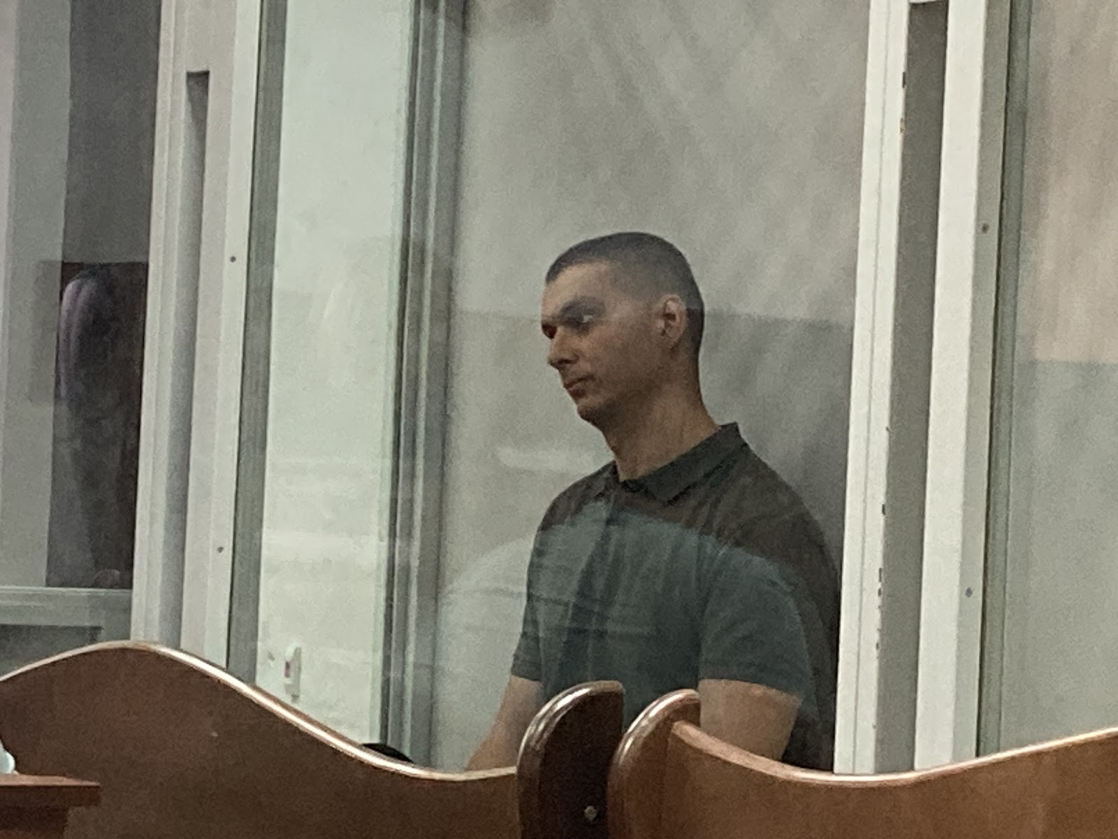 Агресивні родичі обвинуваченого та свідчення підлітків про трагедію: що відбувається в суді щодо вбивства біля фунікулера Агресивні родичі обвинуваченого та свідчення підлітків про трагедію: що відбувається в суді щодо вбивства біля фунікулера